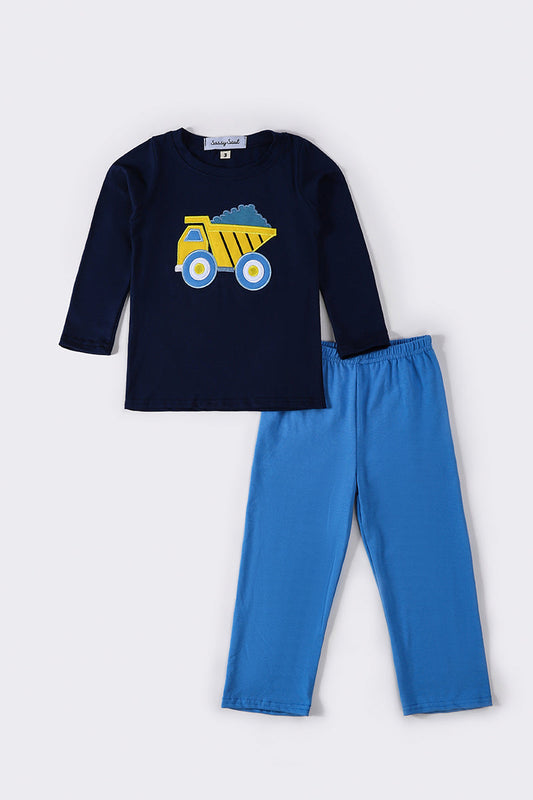 Appliqué Truck Pant Outfit