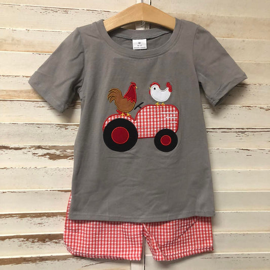Chicken on Tractor Short Set