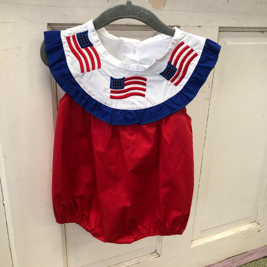 Smock Flag Outfit